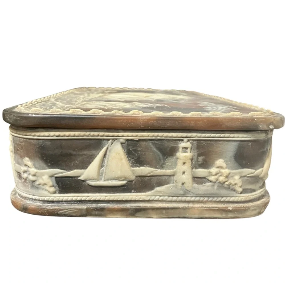 Vintage Jewelry Box with Nautical Design, Authentic Incolay Stone. - Picture 5 of 6